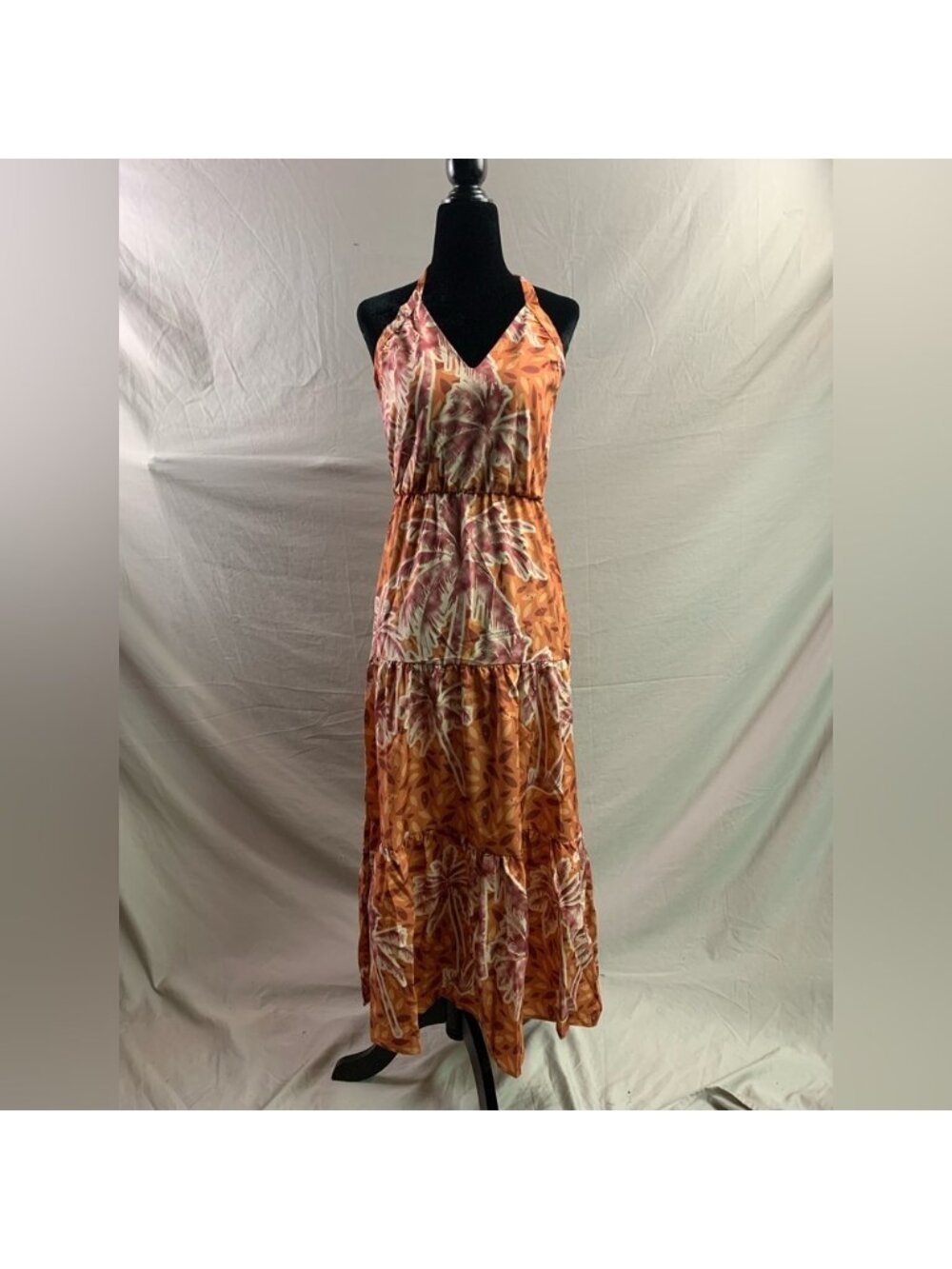 Tropical Print Ruffle Hem Tie Back Halter Dress - Picture 6 of 10